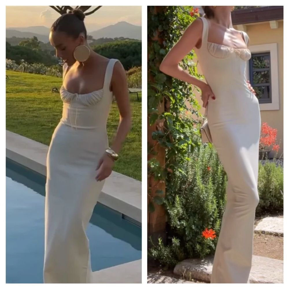 Elegant Cream Maxi Dress with Sweetheart Bust